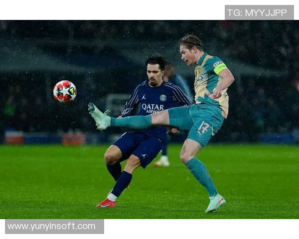 足球明星精彩瞬间汇聚图片大全展现球场魅力与风采