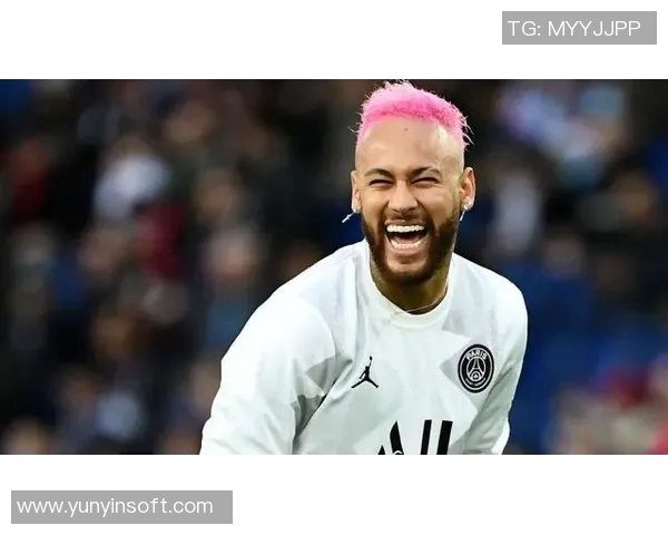 乌拉圭足球明星展现强健肌肉与运动魅力的完美结合 乌拉圭足球明星展现强健肌肉与运动魅力的完美结合